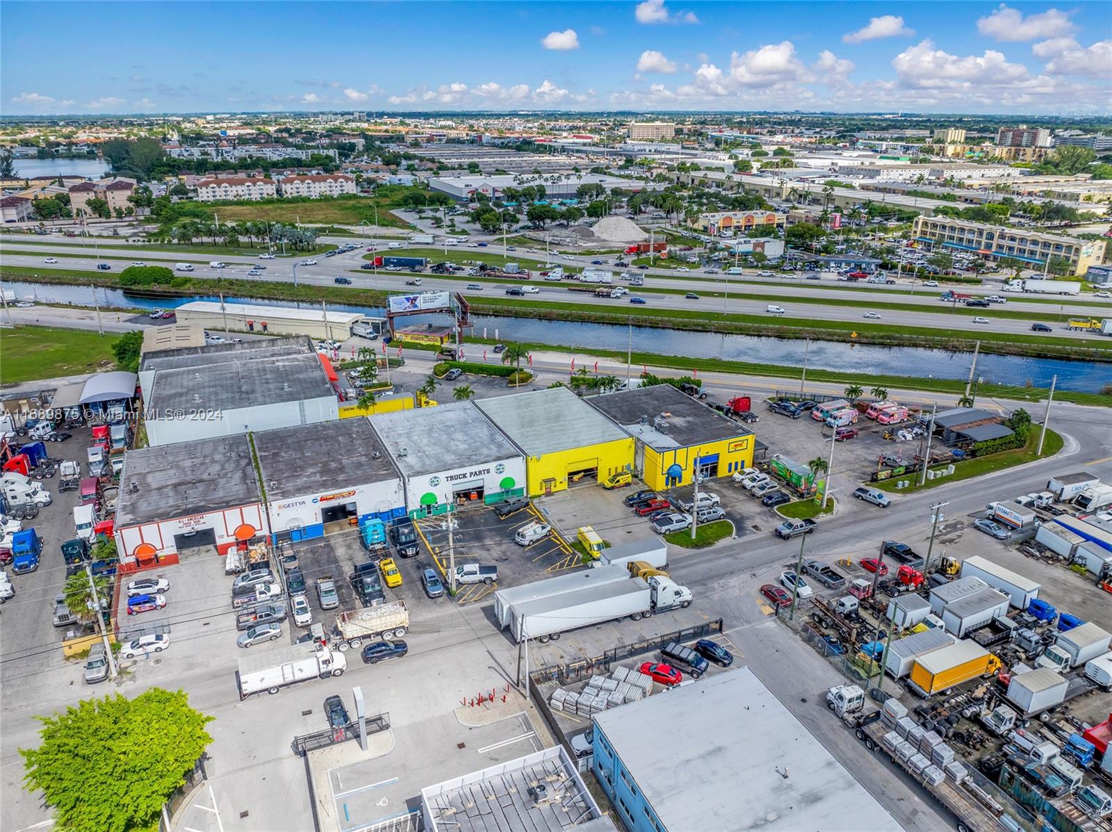 Warehouse for Sale in Medley Florida 33166